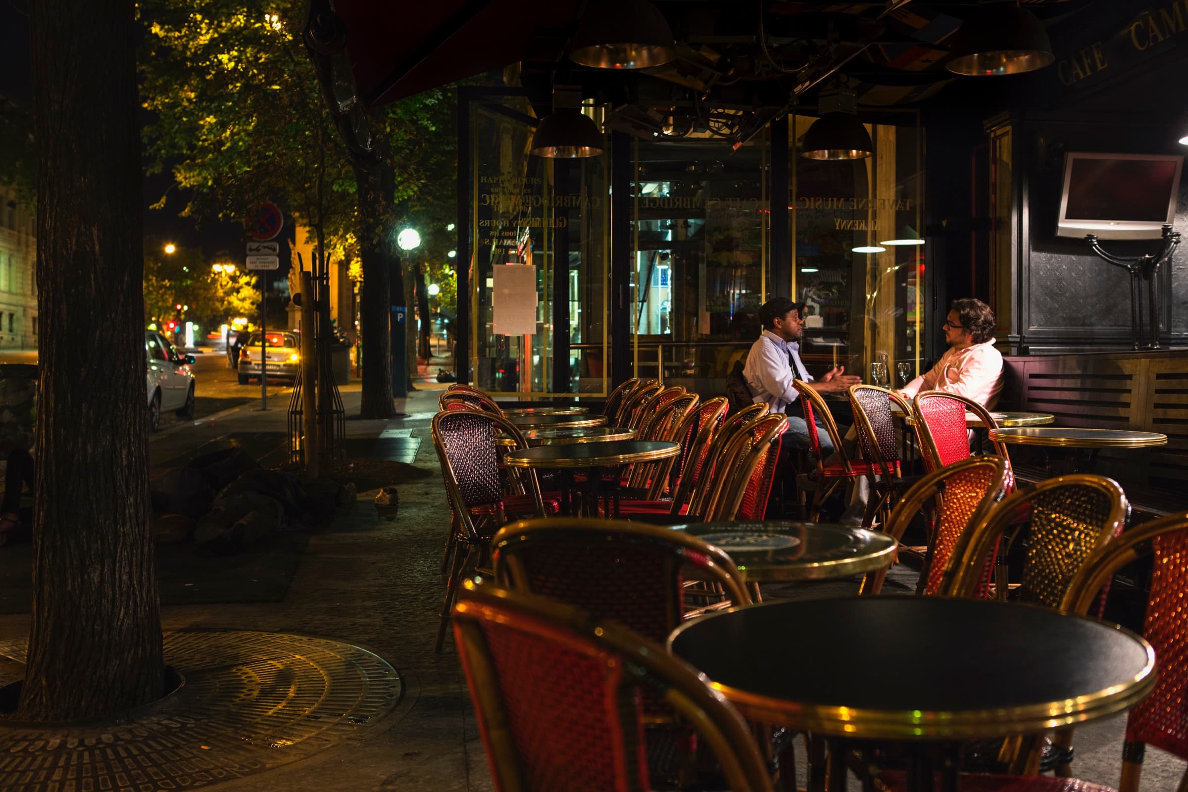 Paris café at night